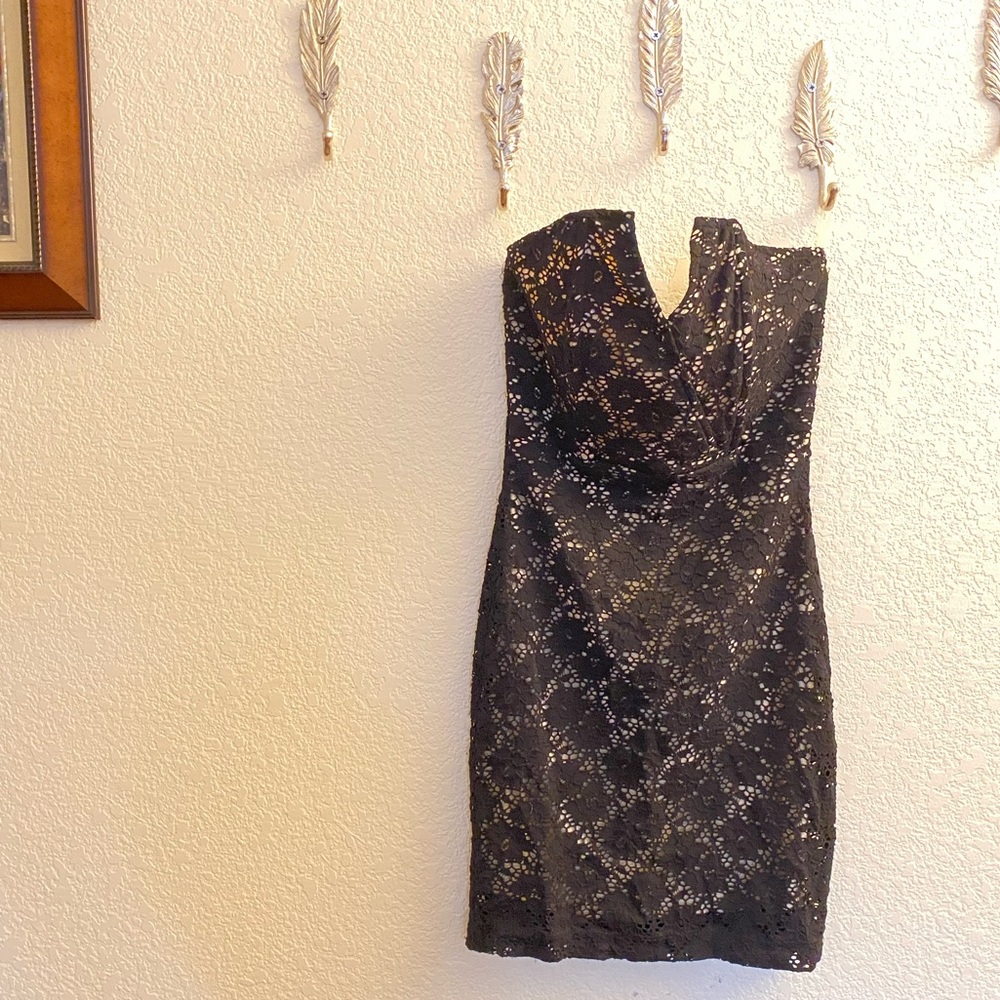 🦋 3/$15 🦋 Foreign Exchange Black Lace Dress